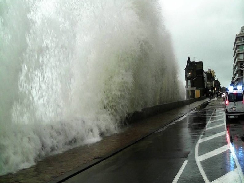 France. . . Ille et vilaine. . . Saint-Malo coté gauche et droite du