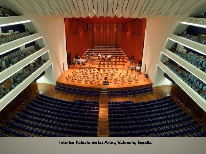 Interior Palacio de las Artes, Valencia, España 
