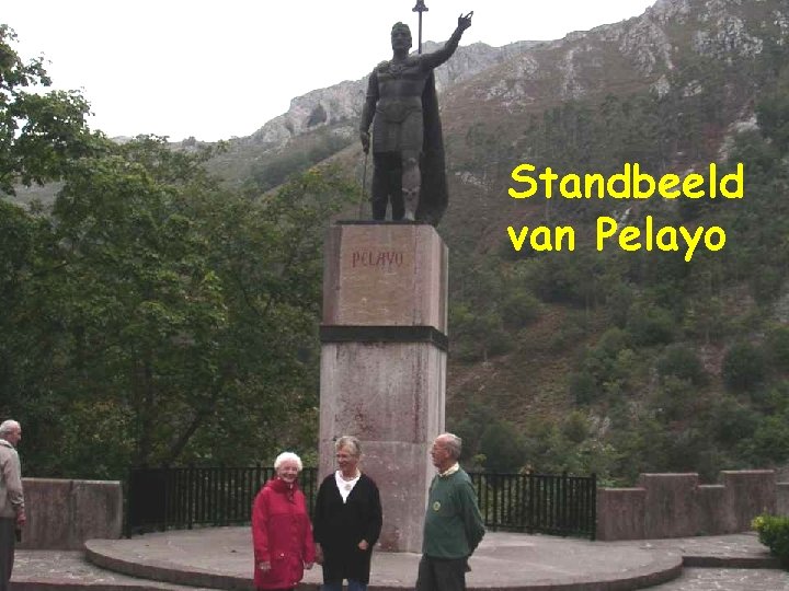 Standbeeld van Pelayo Standbeeld van Pelayo