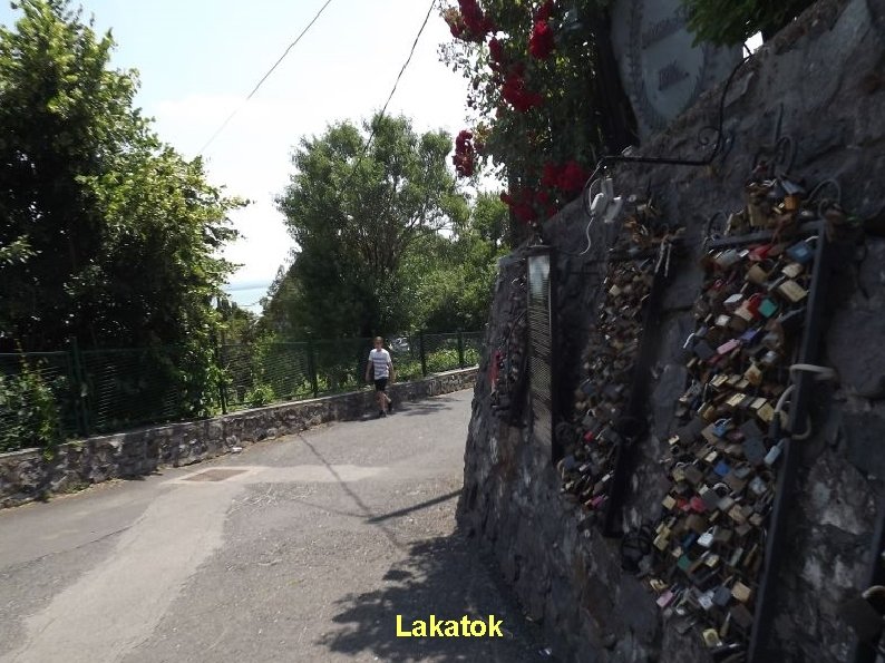 Lakatok 