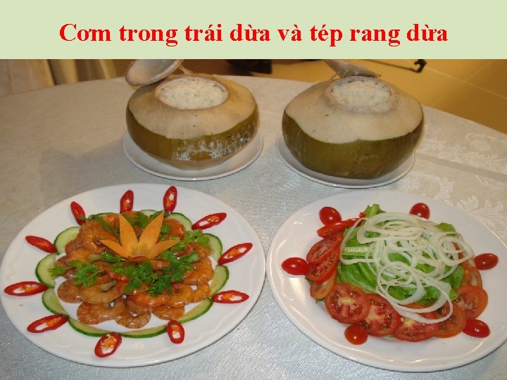 Cơm trong trái dừa và tép rang dừa 