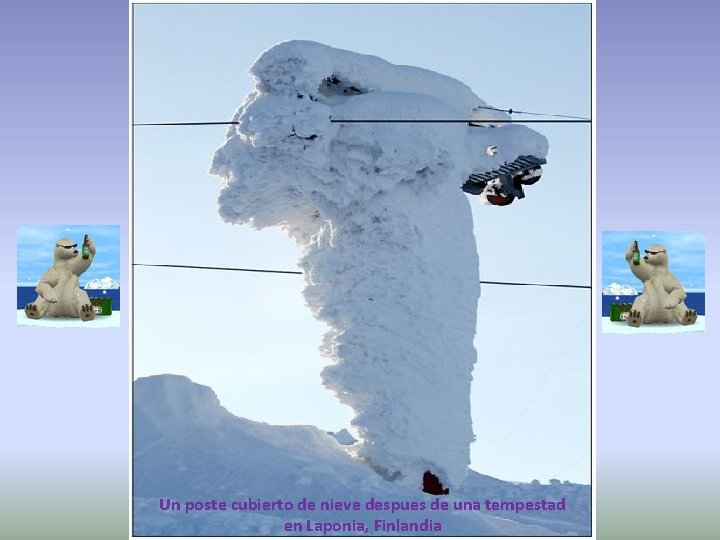 Un poste cubierto de nieve despues de una tempestad en Laponia, Finlandia 