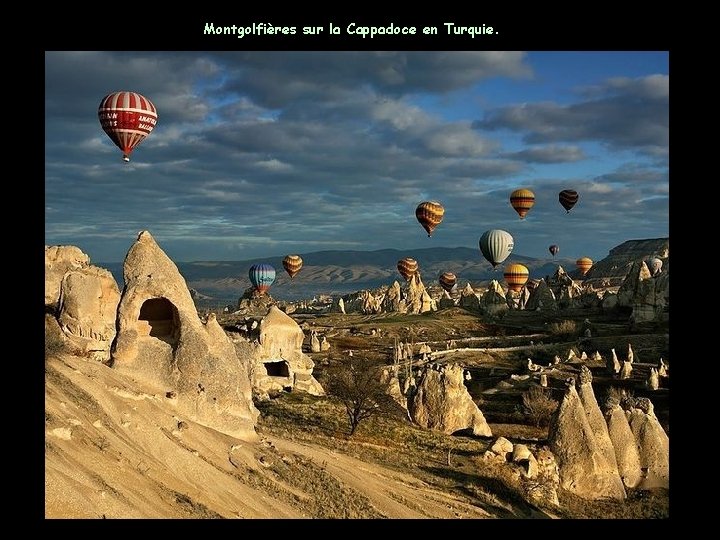 Montgolfières sur la Cappadoce en Turquie. 