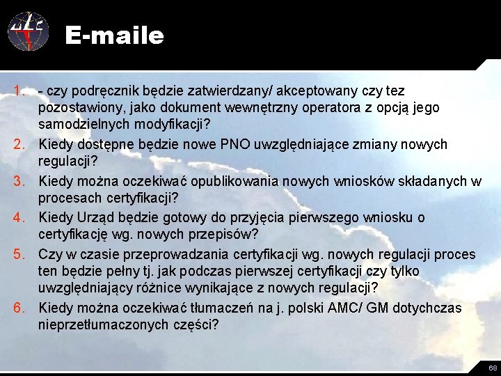 E-maile 1. - czy podręcznik będzie zatwierdzany/ akceptowany czy tez pozostawiony, jako dokument wewnętrzny