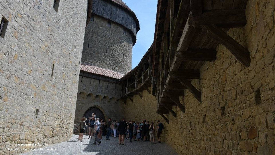 Kreuzenstein- Austria Foto © by Hermann Kolb Vienna. at 