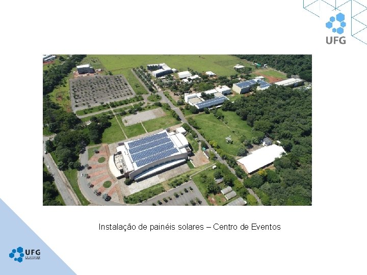 Instalação de painéis solares – Centro de Eventos 