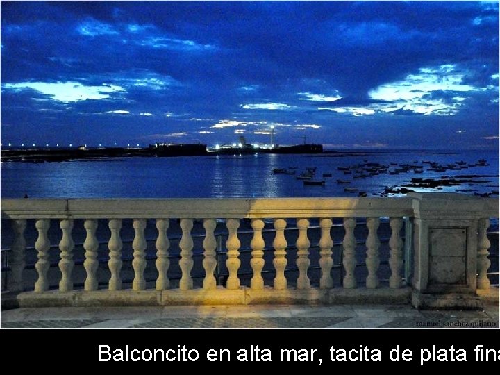 Balconcito en alta mar, tacita de plata fina 