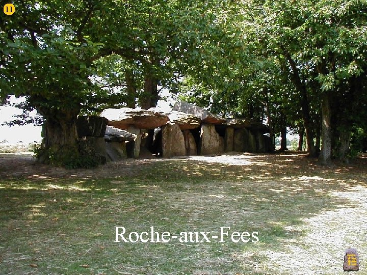 11 Roche-aux-Fees 