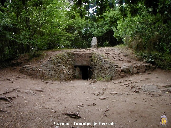 Carnac 7 a Carnac - Tumulus de Kercado 