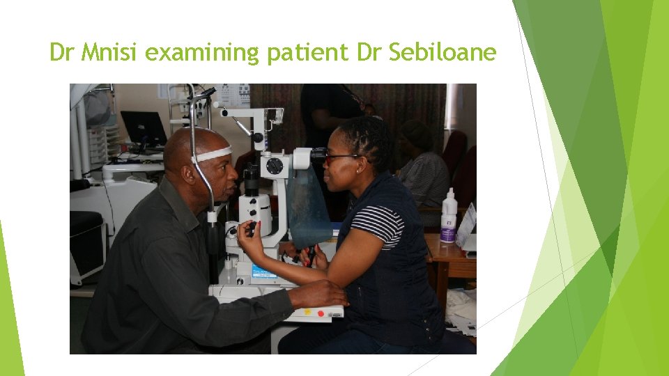 Dr Mnisi examining patient Dr Sebiloane 