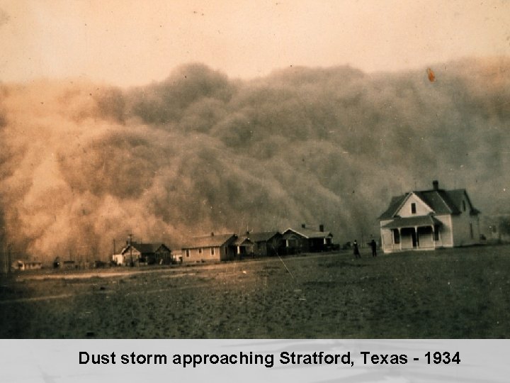 Dust storm approaching Stratford, Texas - 1934 