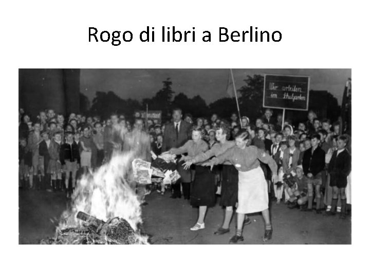 Rogo di libri a Berlino 