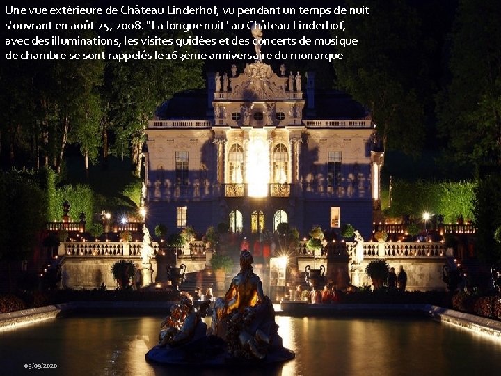 Une vue extérieure de Château Linderhof, vu pendant un temps de nuit s'ouvrant en