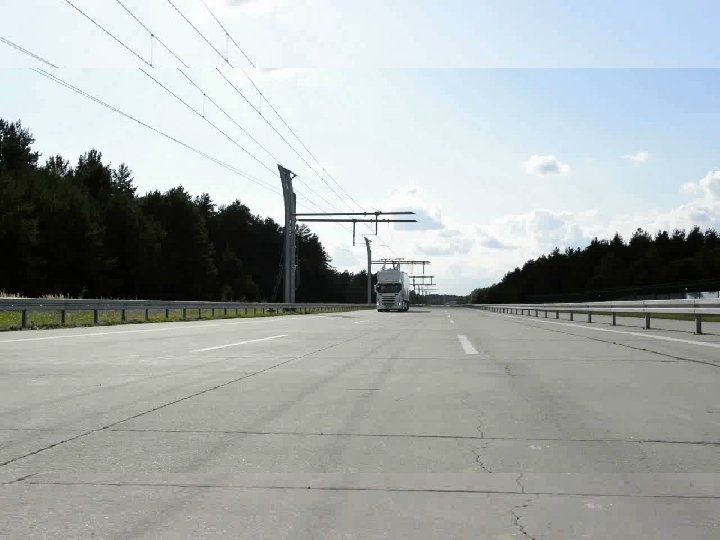Siemens e. Highway test track today - What an electric road on a corridor