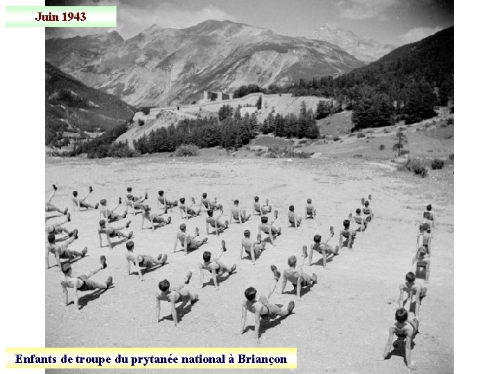 Juin 1943 Enfants de troupe du prytanée national à Briançon 