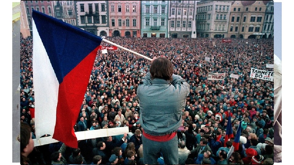 The Soviet Union collapses 1990 • East & West Germany reunited • Hungary held