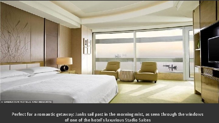 Perfect for a romantic getaway: Junks sail past in the morning mist, as seen