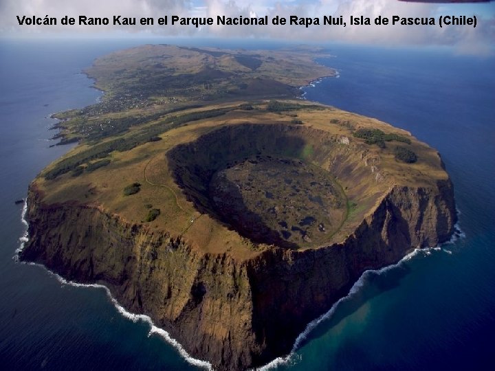 Volcán de Rano Kau en el Parque Nacional de Rapa Nui, Isla de Pascua