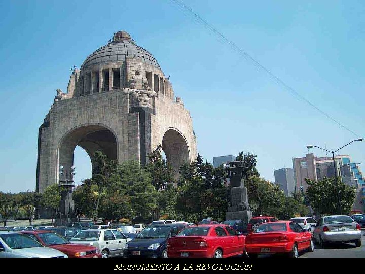 MONUMENTO A LA REVOLUCIÓN 