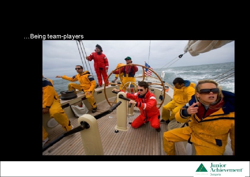 …Being team-players 32 pt __ Smallest _______ 28 pt __ __ _______ __ 28