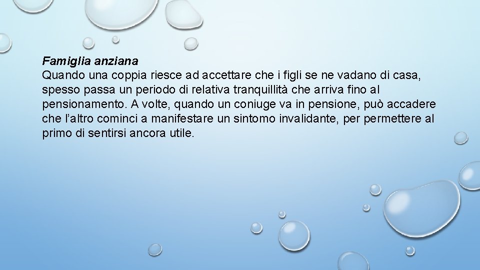 Famiglia anziana Quando una coppia riesce ad accettare che i figli se ne vadano Famiglia anziana Quando una coppia riesce ad accettare che i figli se ne vadano