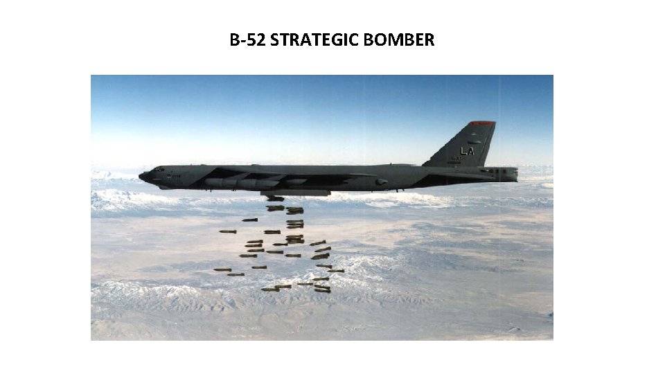 B-52 STRATEGIC BOMBER 