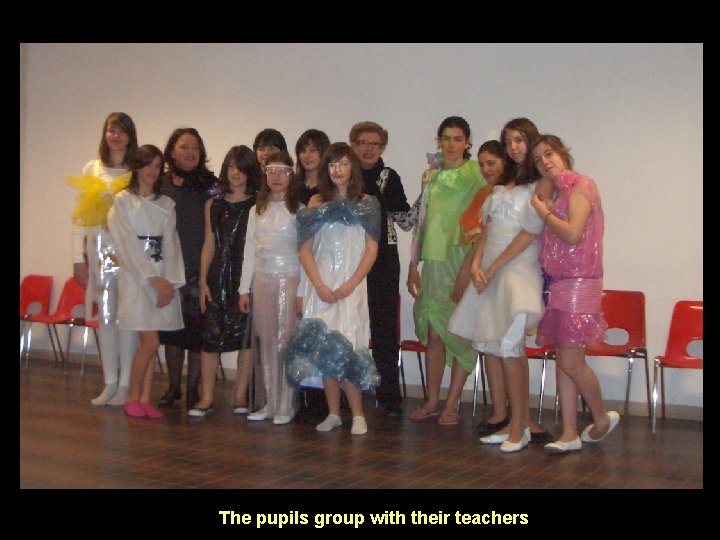 The pupils group with their teachers 