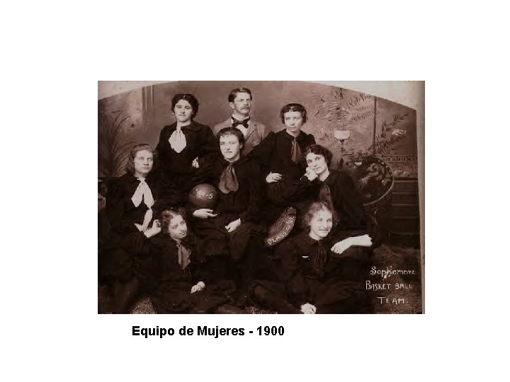 Equipo de Mujeres - 1900 