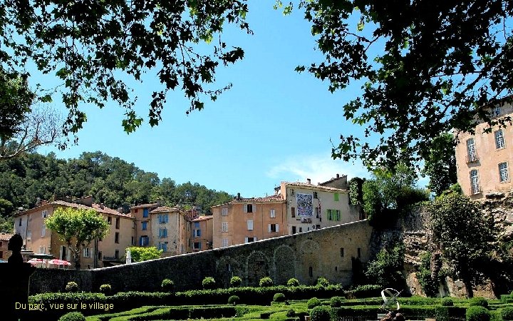 Du parc, vue sur le village 