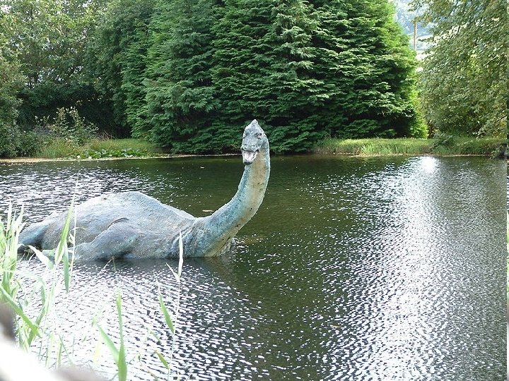 Leyendas Legends • El monstruo del lago Ness, llamado Nessie, es el nombre de Leyendas Legends • El monstruo del lago Ness, llamado Nessie, es el nombre de