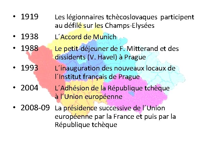  • 1919 • 1938 • 1988 Les légionnaires tchècoslovaques participent au défilé sur