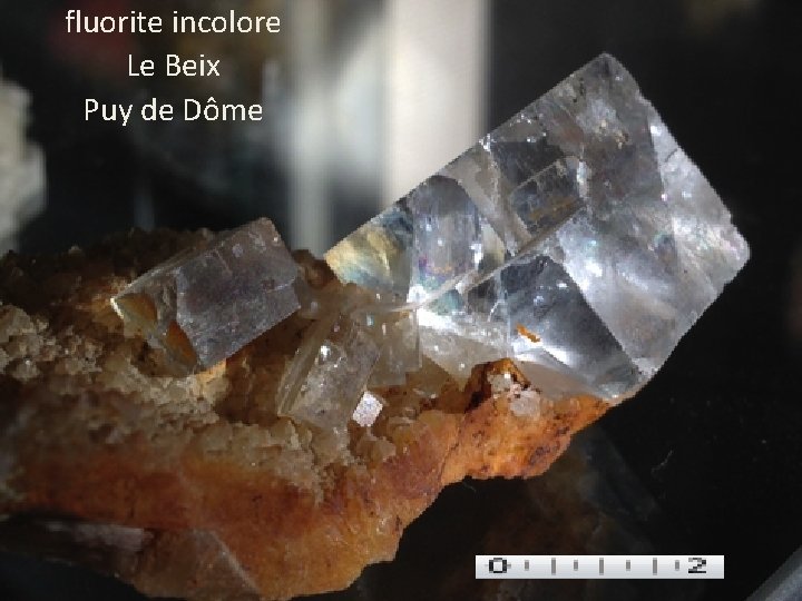 fluorite incolore Le Beix Puy de Dôme 