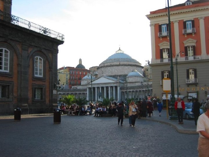 Napoli için söylenecek o kadar söz var ki. . . Nereden başlasak. . .