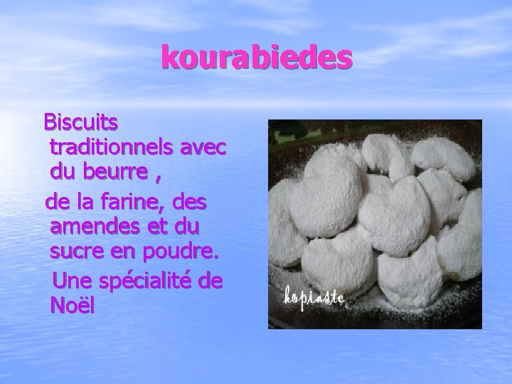 kourabiedes Biscuits traditionnels avec du beurre , de la farine, des amendes et du