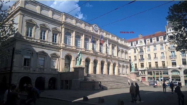 Hôtel de ville 