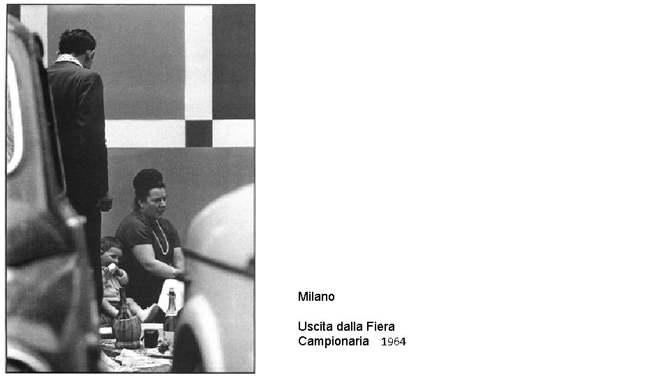 Milano Uscita dalla Fiera Campionaria 1964 