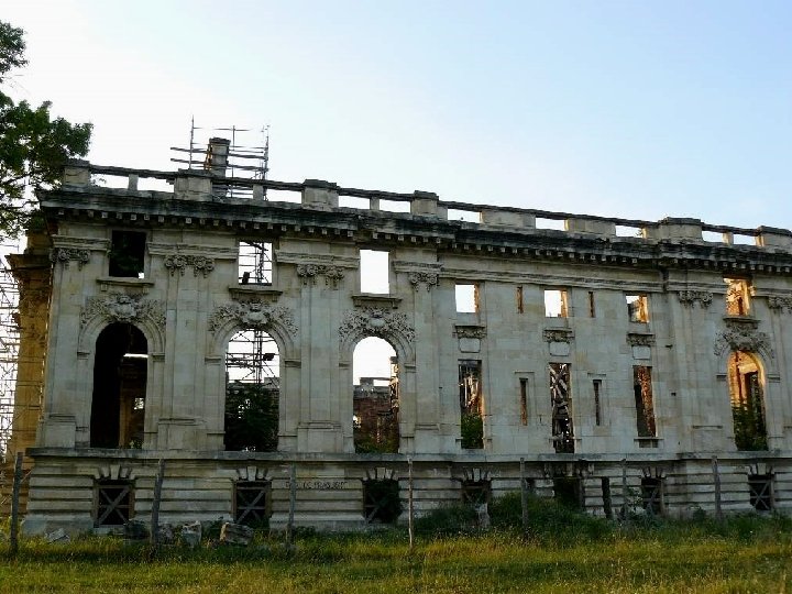 Dans une petite commune du sud de la Roumanie, appelée Floresti, du département de