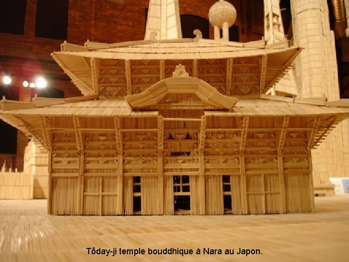 Tõday-ji temple bouddhique à Nara au Japon. 