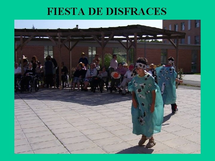 FIESTA DE DISFRACES 