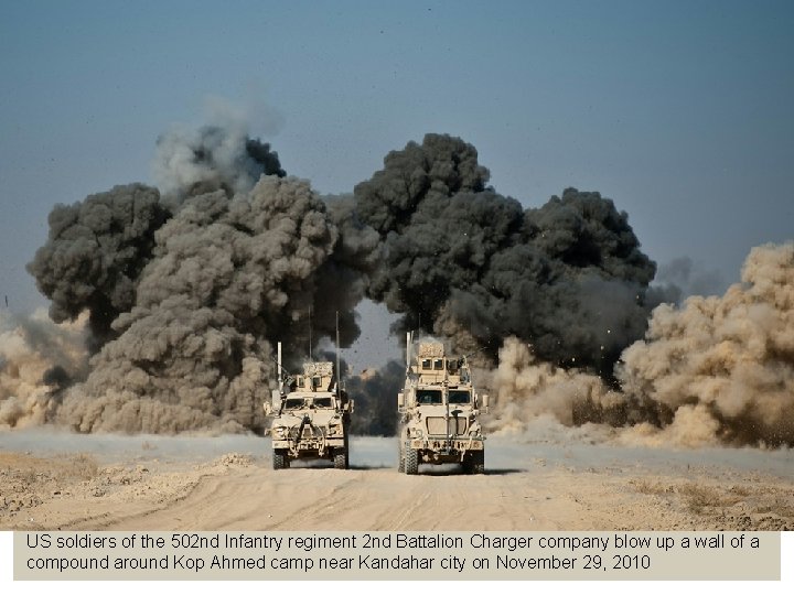 US soldiers of the 502 nd Infantry regiment 2 nd Battalion Charger company blow