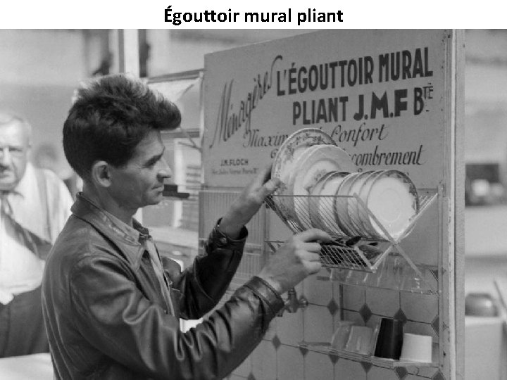 Égouttoir mural pliant 