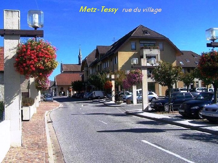 Metz-Tessy rue du village 