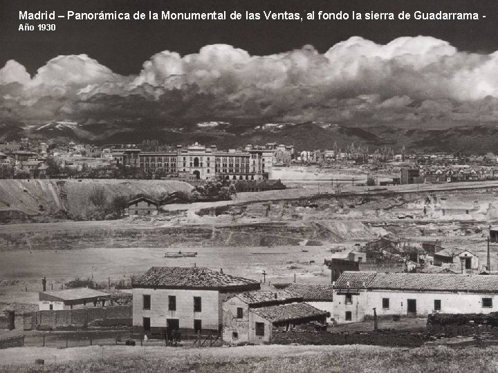 Madrid – Panorámica de la Monumental de las Ventas, al fondo la sierra de