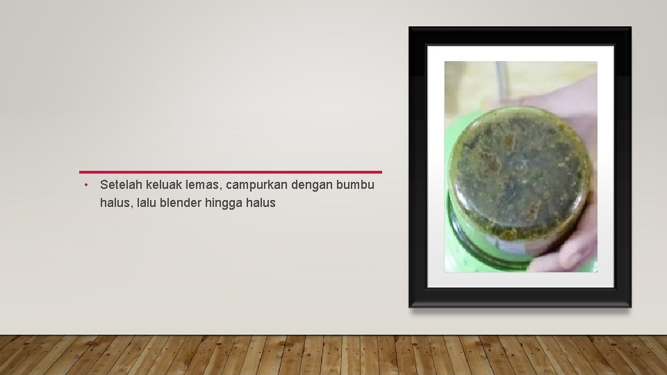  • Setelah keluak lemas, campurkan dengan bumbu halus, lalu blender hingga halus 