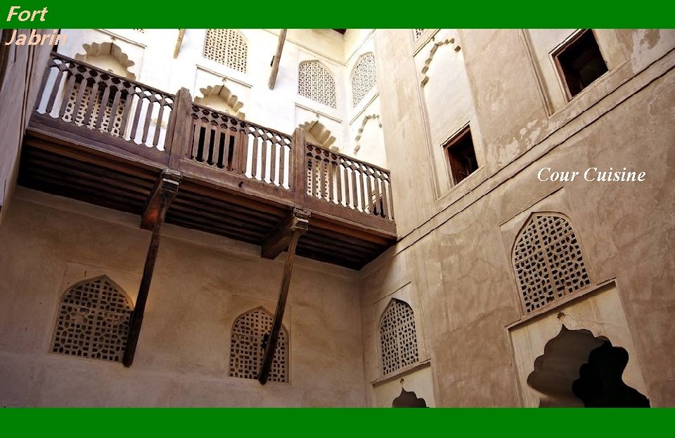 Fort Jabrin Cour Cuisine 
