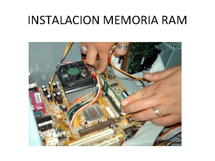 INSTALACION MEMORIA RAM 