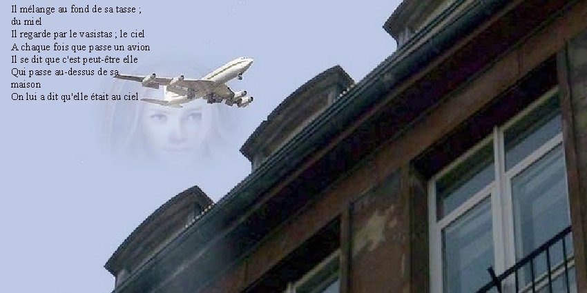 Il mélange au fond de sa tasse ; du miel Il regarde par le