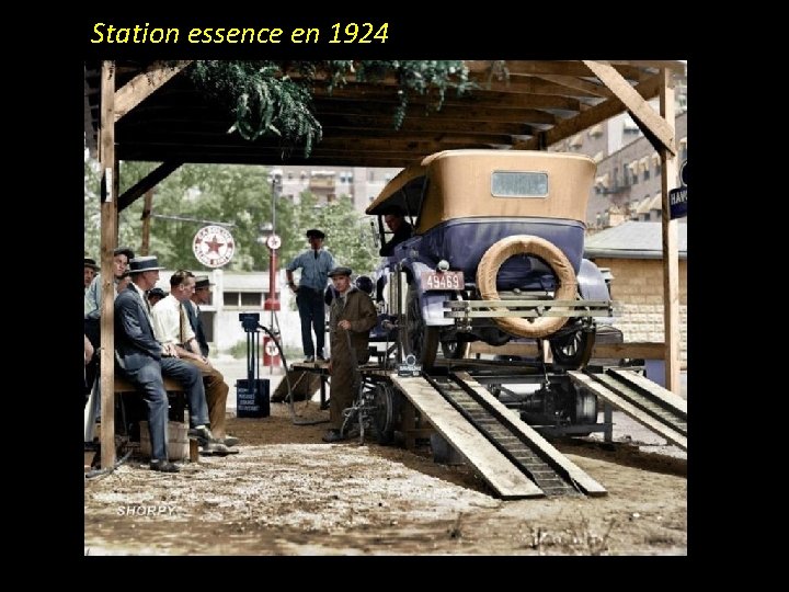 Station essence en 1924 