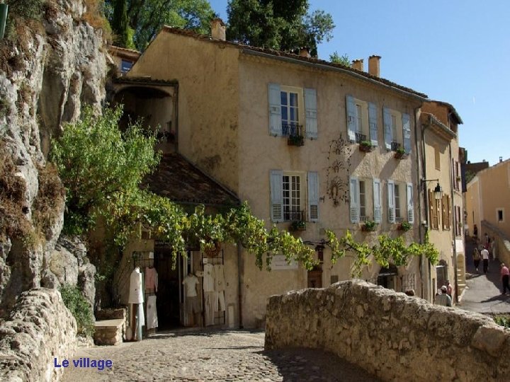 Le village 