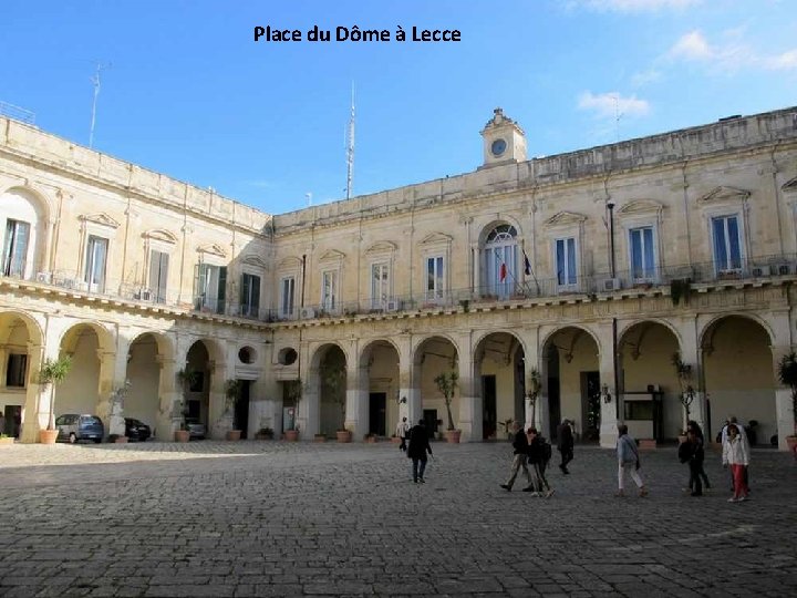 Place du Dôme à Lecce 